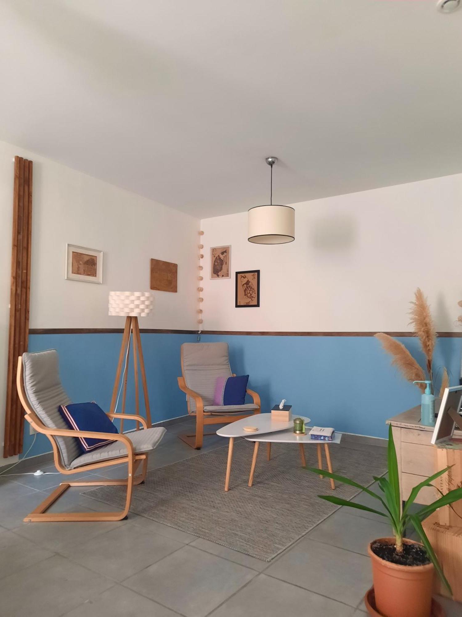 Agreable Appartement T2 Proche Centre Ним Экстерьер фото